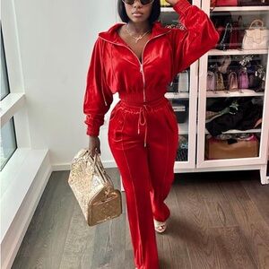 Velvet Lounge/Sweatsuit